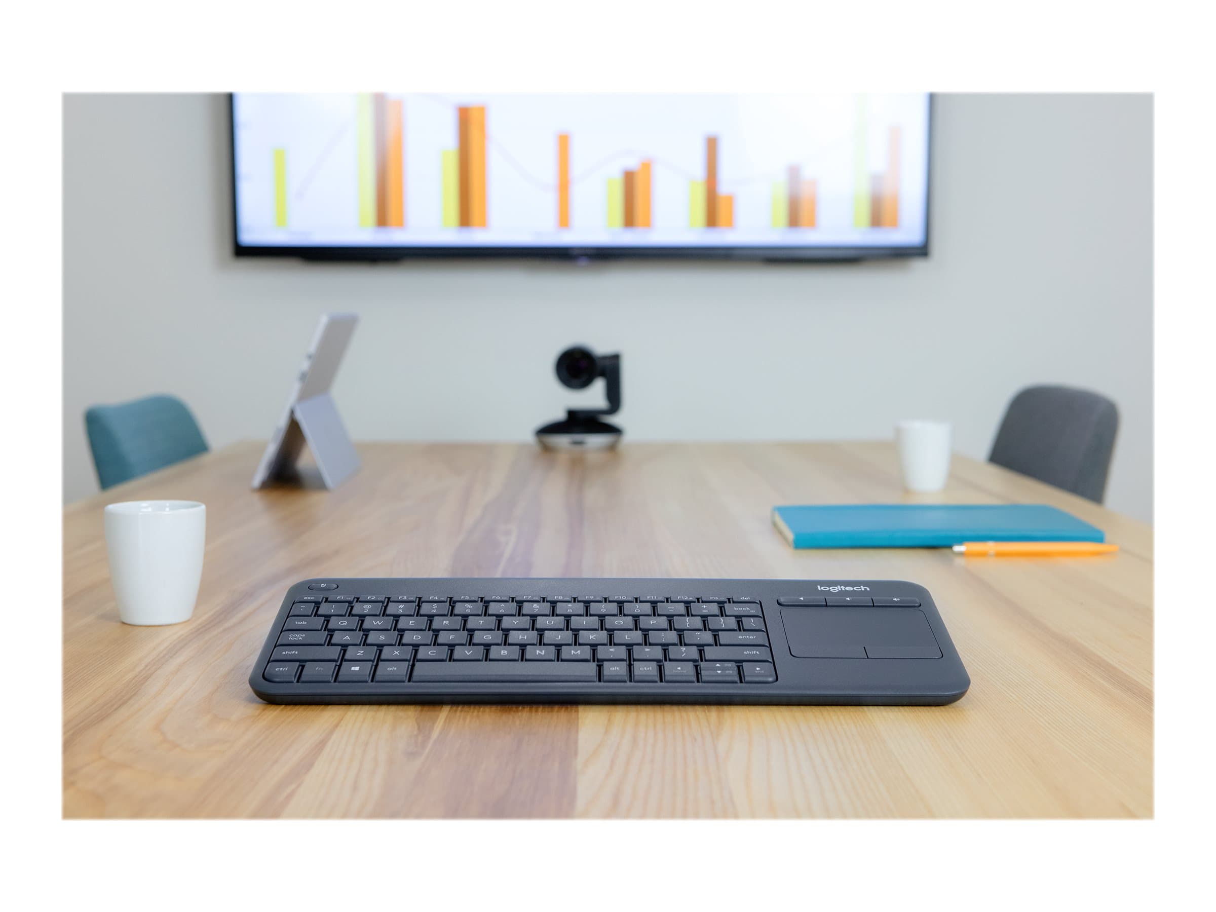 Logitech Wireless Touch Keyboard K400 Plus – Teclado – con panel táctil – inalámbrico – 2.4 GHz – negro