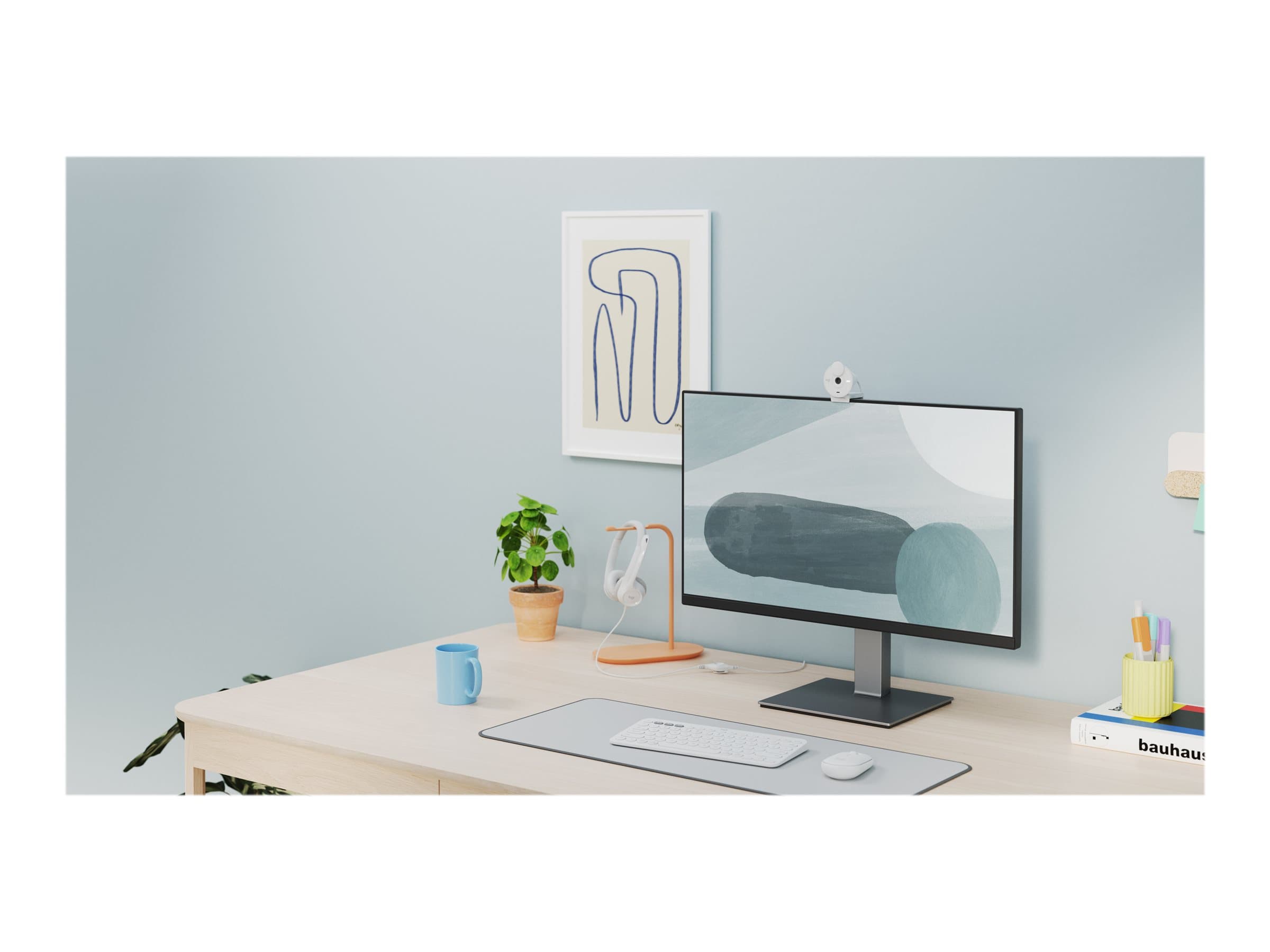 Logitech BRIO 300 – Webcam – color – 2 MP – 1920 x 1080 – 720p, 1080p – audio – USB-C