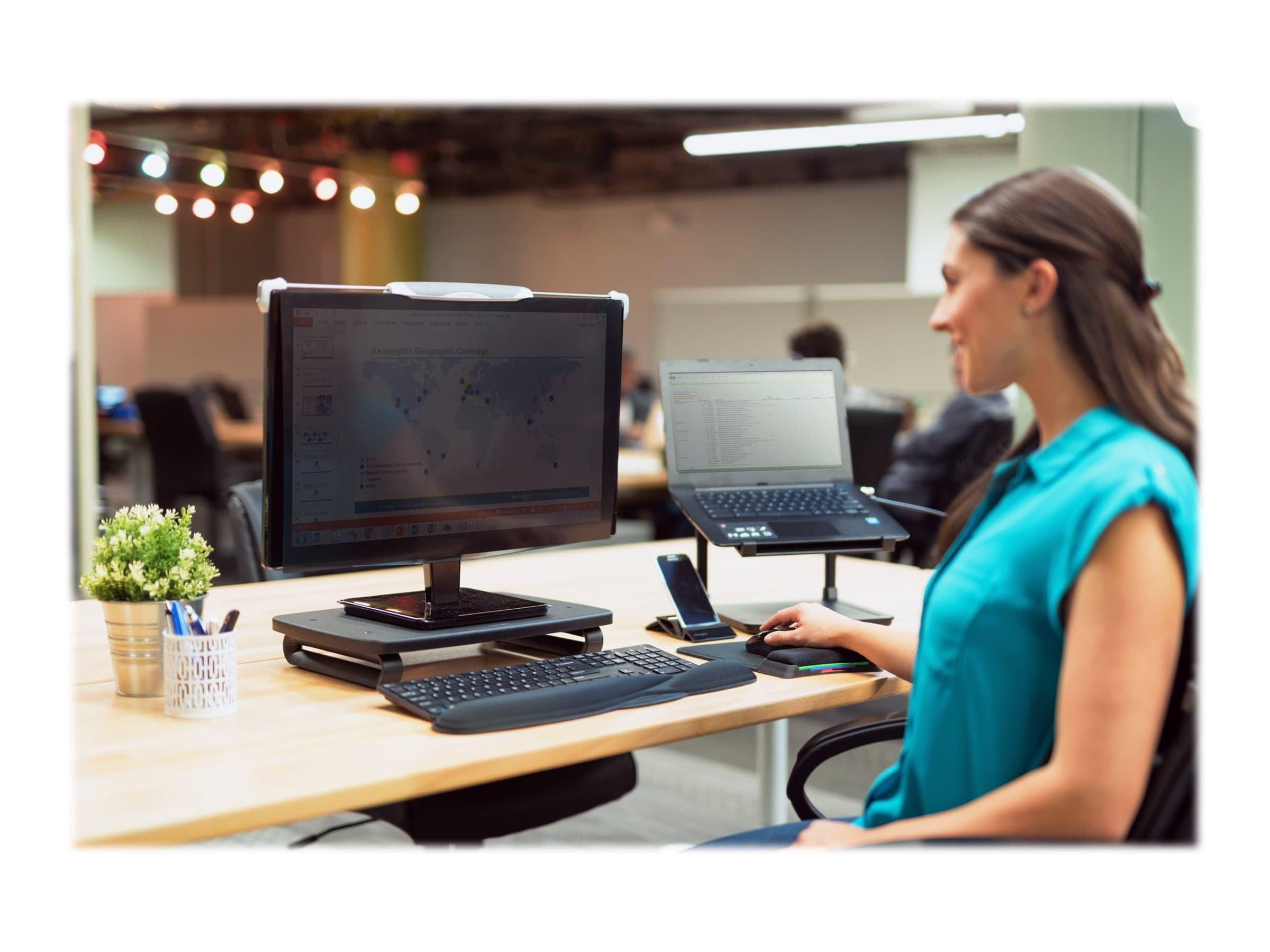Kensington SmartFit Plus – Base – para Monitor – gris, negro – tamaño de pantalla: 21″ – escritorio